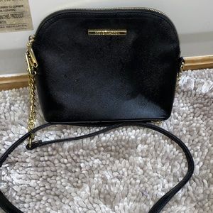 Steve Madden black crossbody purse